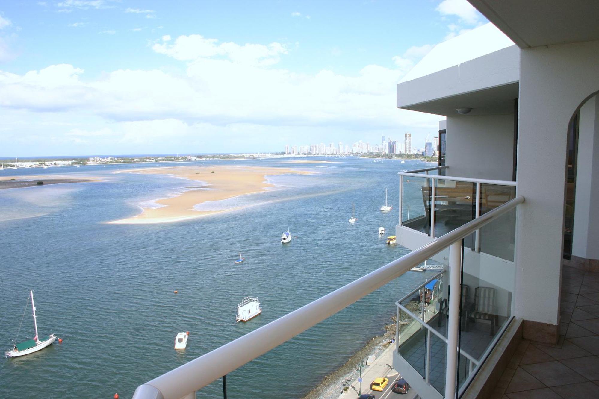 Beaconlea Aparthotel Gold Coast Exterior photo